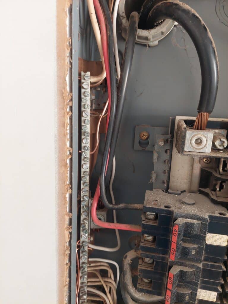 Does Your Electrical Panel Need an Upgrade? A Plano–Dallas Homeowner’s Guide